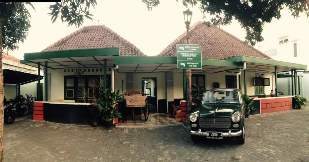 Pamularsih Homestay Yogyakarta Exterior foto